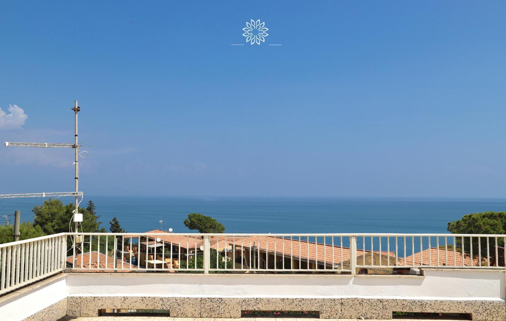 Вилла Casa Lucia Аньоне-Баньи Экстерьер фото